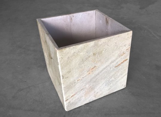Kamenný květináč Quartzite Sunny Beige 30x30x30